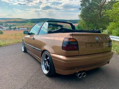 Gebraucht VW Golf Cabriolet 115 PS (84 kW) 1993 Gold Cabrio