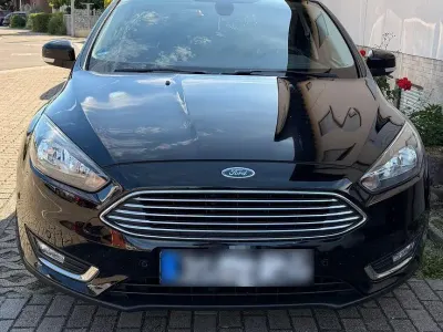 Gebraucht Ford Focus Titanium 150 PS (110 kW) 2018 Schwarz Kombi