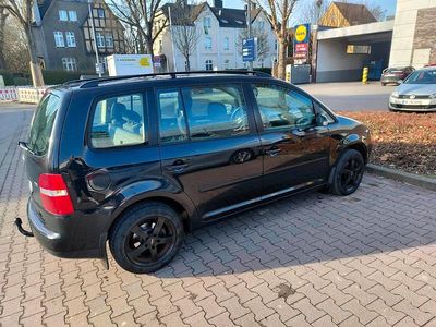 Schwarz Gebraucht 2005 VW Touran Van / Kleinbus | 1.550 € (Guter Preis)