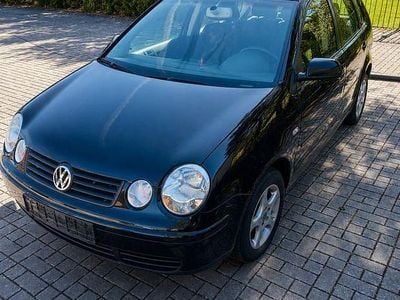 Usata VW Polo Basis 75 CV (55 kW) 2004 Nero Utilitaria