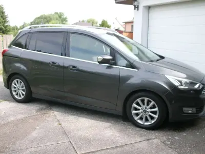 Gebraucht Ford Grand C-Max Trend 150 PS (110 kW) 2019 Grau Van / Kleinbus