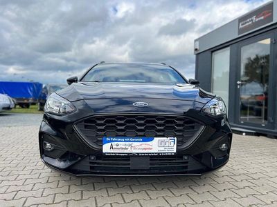 Gebraucht Ford Focus ST-Line 125 PS (91 kW) 2020 Obsidianschwarz metallic Kombi