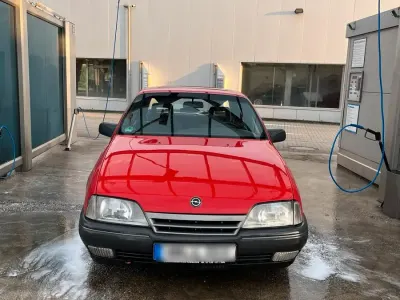 Gebraucht Opel Omega 115 PS (84 kW) 1988 Rot Kombi
