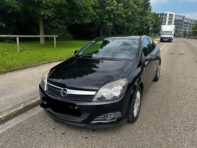 Opel Astra GTC