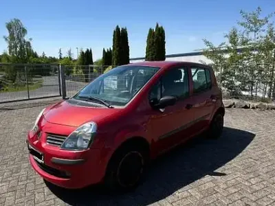 Gebraucht Renault Modus Dynamique 75 PS (55 kW) 2006 Rot Van / Kleinbus