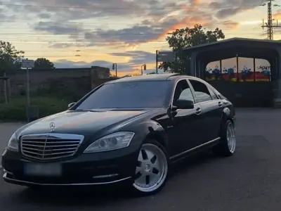 Gebraucht Mercedes S350 272 PS (200 kW) 2010 Schwarz Limousine