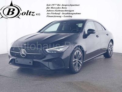 Gebraucht Mercedes CLA180 Night 136 PS (100 kW) 2024 Kosmosschwarz Limousine