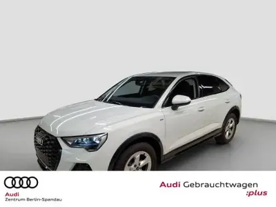 Gebraucht Audi Q3 Sportback Sport 150 PS (110 kW) 2025 Gletscherweiß metallic SUV
