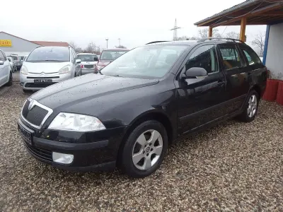 Gebraucht Skoda Octavia Team Edition 105 PS (77 kW) 2008 Schwarz Kombi