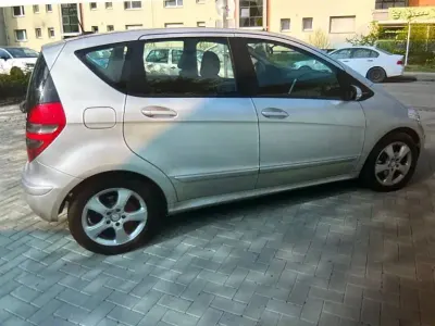 Usata Mercedes A180 Avantgarde 109 CV (80 kW) 2006 Argento Monovolume