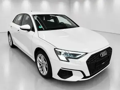 Gebraucht Audi A3 S-Line 150 PS (110 kW) 2023 Schwarz Limousine