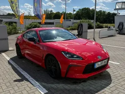 Gebraucht Toyota GR86 235 PS (172 kW) 2023 Rot Coupé