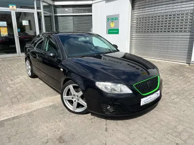 Gebraucht Seat Exeo Style 211 PS (155 kW) 2011 "universo" schwarz Limousine