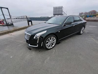 Gebraucht Cadillac CT6 417 PS (306 kW) 2016 Grün Limousine