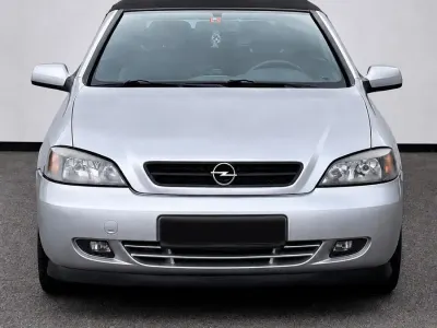 Gebraucht Opel Astra 147 PS (108 kW) 2004 Silber Cabrio