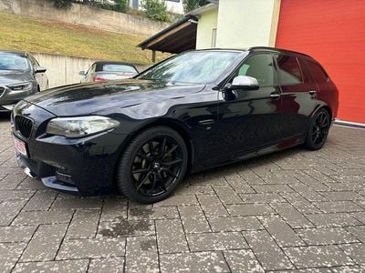 BMW M550