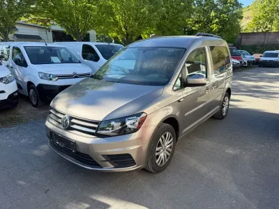 Usata VW Caddy Trendline 125 CV (91 kW) 2017 Beige Monovolume