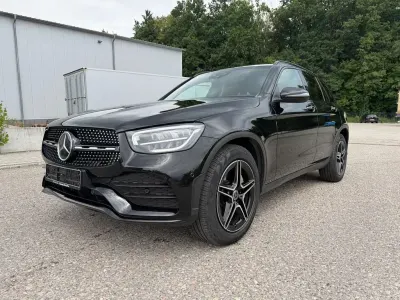 Gebraucht Mercedes GLC400d AMG line 330 PS (242 kW) 2021 Schwarz SUV