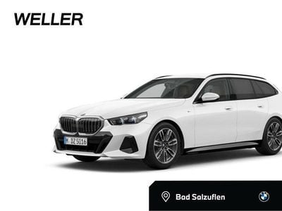 Gebraucht BMW 520 M Sport 197 PS (144 kW) 2025 Alpinweiss iii (weiß) Kombi