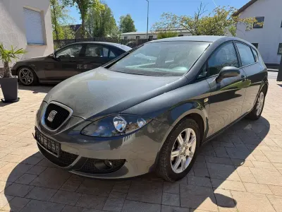 Brugt Seat Leon Stylance 150 HK (110 kW) 2006 Grå Hatchback