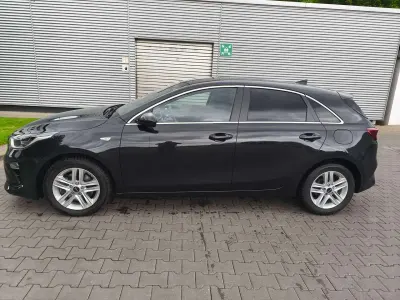 Gebraucht Kia Ceed Vision 136 PS (100 kW) 2020 Schwarz Kleinwagen