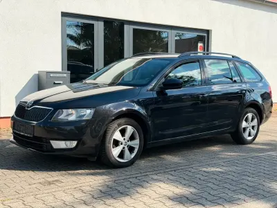 Gebraucht Skoda Octavia Elegance 105 PS (77 kW) 2014 Schwarz Kombi