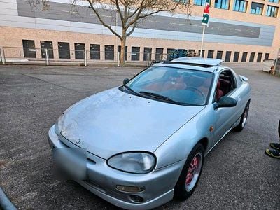 Usado Mazda MX3 129 HP (94 kW) 1997 Prateado Coupé