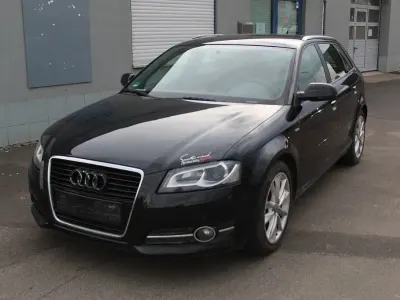 Używany Audi A3 Ambition 105 KM (77 kW) 2010 Czarny Hatchback