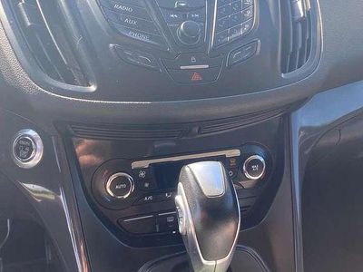 Gebraucht Ford Kuga Individual 163 PS (119 kW) 2014 SUV