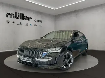 Gebraucht Skoda Superb SportLine 193 PS (141 kW) 2025 Schwarz Kombi
