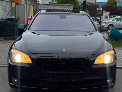 Gebraucht BMW 750 Comfort Edition 408 PS (300 kW) 2010 Schwarz Limousine