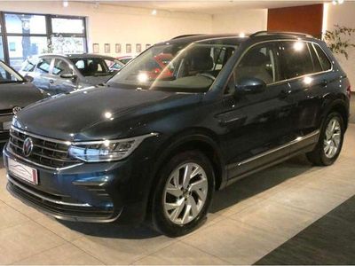 Gebraucht VW Tiguan Life 150 PS (110 kW) 2022 Blau SUV