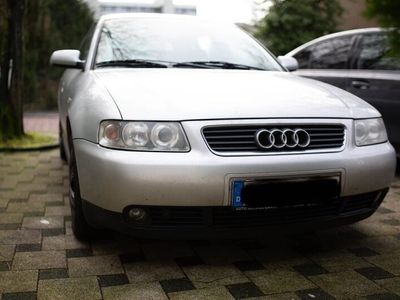 gebraucht Audi A3 1.6 2002 5-Türer 4-fach bereift TÜV Dez 2023 abgelaufen