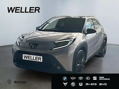 Nuova Toyota Aygo 72 CV (52 kW) 2025 Viola Utilitaria