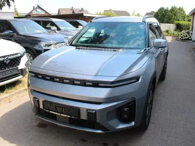 Neu KGM Torres EVX 152 kW (207 PS) 2026 Grau SUV
