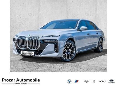 BMW 740