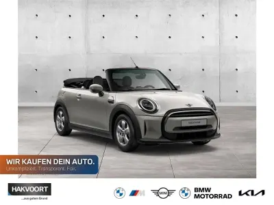 Gebraucht Mini Cooper Cabriolet Essential 136 PS (100 kW) 2023 Melting silver iii Cabrio