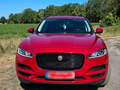 Gebraucht Jaguar F-Pace Prestige 180 PS (132 kW) 2017 Rot SUV