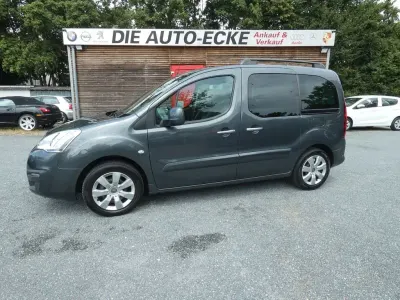 Gebraucht Citroën Berlingo SELECTION 110 PS (80 kW) 2016 Grau Van / Kleinbus