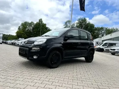 Gebraucht Fiat Panda 4x4 Wild 86 PS (63 kW) 2020 Cinema schwarz (metallic) Kleinwagen