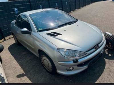 gebraucht Peugeot 206 CC 