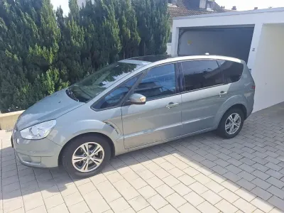Gebraucht Ford S-MAX Trend 140 PS (102 kW) 2008 Grau Van / Kleinbus