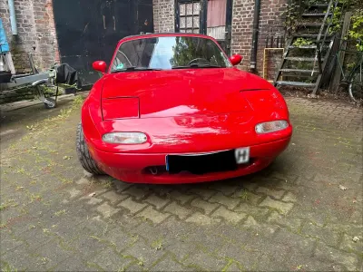 Gebraucht Mazda MX5 115 PS (84 kW) 1991 Rot Cabrio