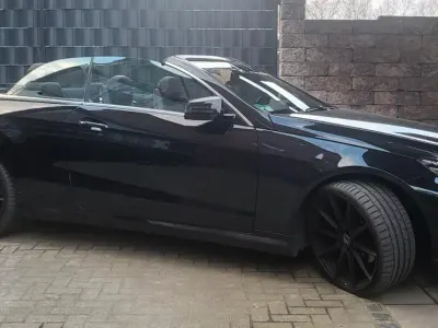 Gebraucht Mercedes E250 AMG 211 PS (155 kW) 2014 Schwarz Cabrio