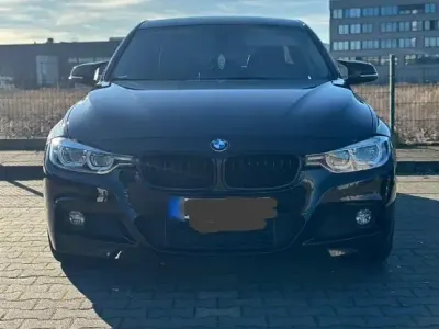 Używany BMW 320 184 KM (135 kW) 2015 Czarny Sedan/Limuzyna