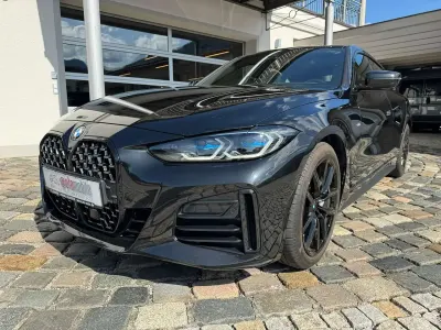Gebraucht BMW 430 M Sport 286 PS (210 kW) 2023 475 blacksapphire metallic Coupé