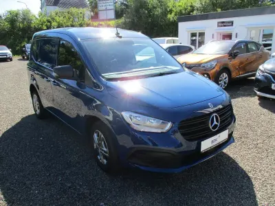 Używany Mercedes Citan 110 102 KM (75 kW) 2023 Niebieski Minivan