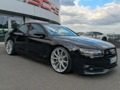 Gebraucht Audi S8 plus Sport 799 PS (587 kW) 2017 Schwarz Limousine