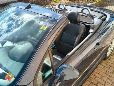 Gebraucht Peugeot 207 CC 156 PS (114 kW) 2012 Blau Cabrio