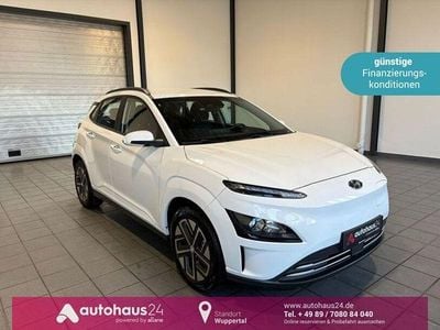 Usata Hyundai Kona Select 100 kW (136 CV) 2023 Bianco SUV